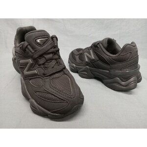 New Balance Boys 9060 Sneakers GC9060BB Suede Mesh Black Size 7 NEW NO BOX!
